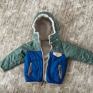 Patagonia Two-Tone Green and Blue Jacket
